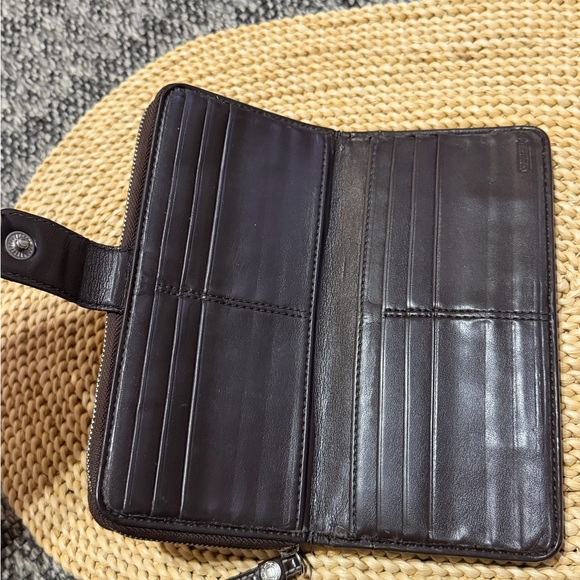 Coach Brown Signature C Zip Around Wallet - Picture 3 of 9